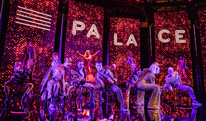 Jean Paul GAULTIER´S   ファッションフリークショー